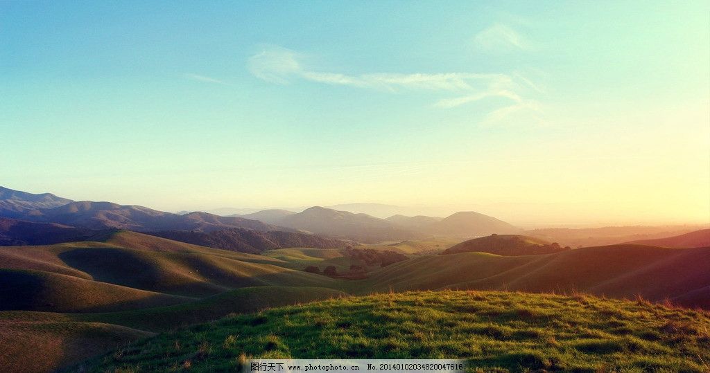 蓝天白云大山树木风景摄影高清图片|蓝天白云大山树木风景摄影高清图片