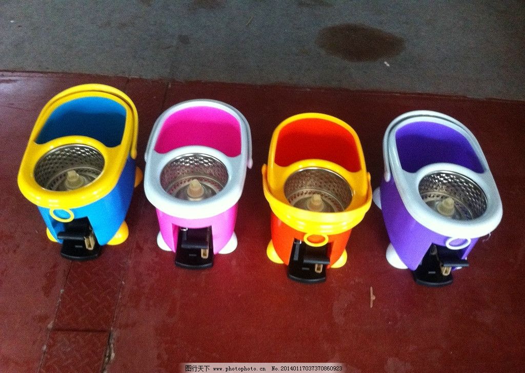 四色三驱动拖把图片,好神拖 模特 旺旺桶 美女 