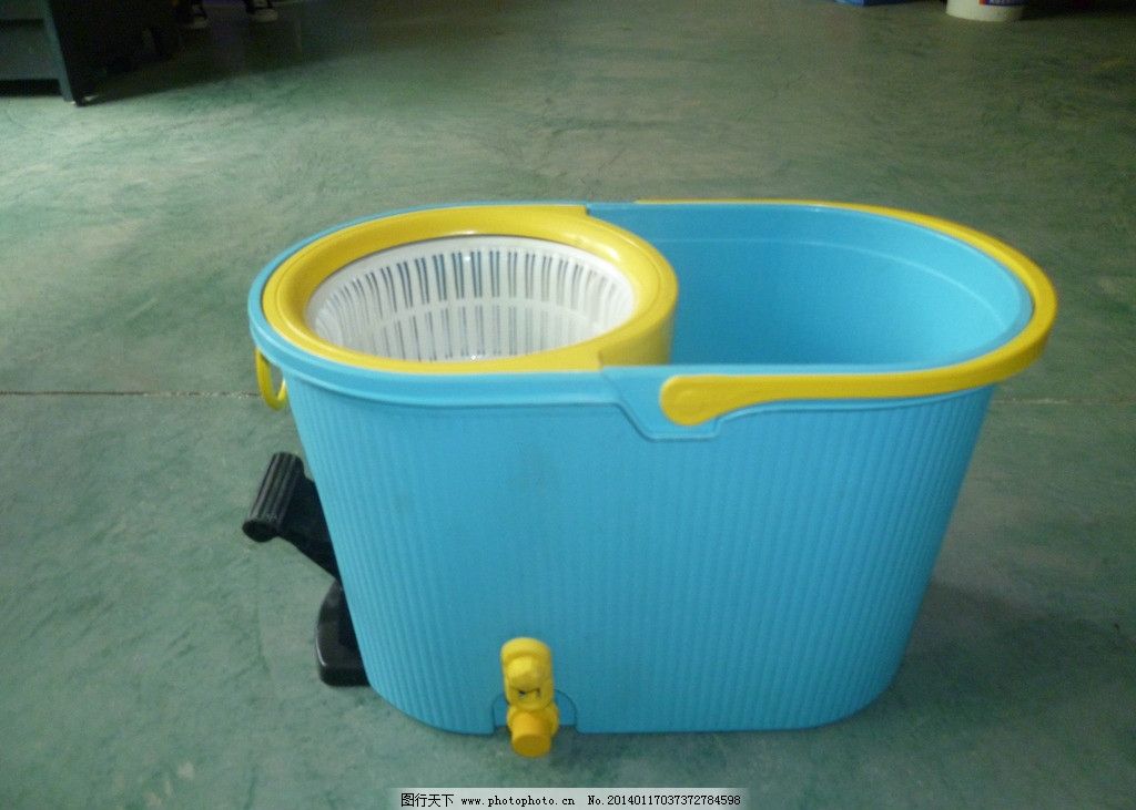 天蓝三驱动好神拖拖把图片,模特 旺旺桶 美女 棉