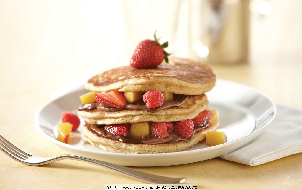 水果薄煎饼图片_西餐美食_餐饮美食_图行天下