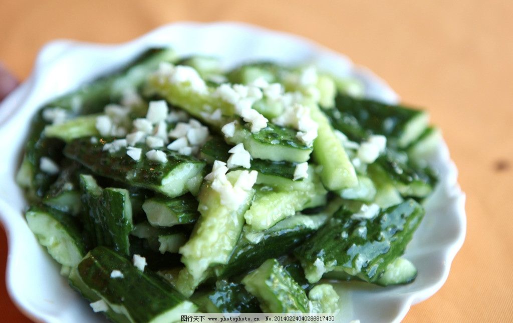 拍黄瓜,黄瓜,蒜茸,凉拌茶,凉菜,拌菜,中餐,美食,美味,营养,菜谱,餐饮美食,摄影,菜牌,菜品,传统美食,72DPI,JPG